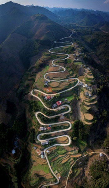 aed4d034cc0ac89e92bfb31974f728d1_1762138453_432.jpg aed4d034cc0ac89e92bfb31974f728d1_1762138453_432.jpg